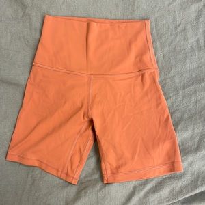 Lululemon align 6in shorts